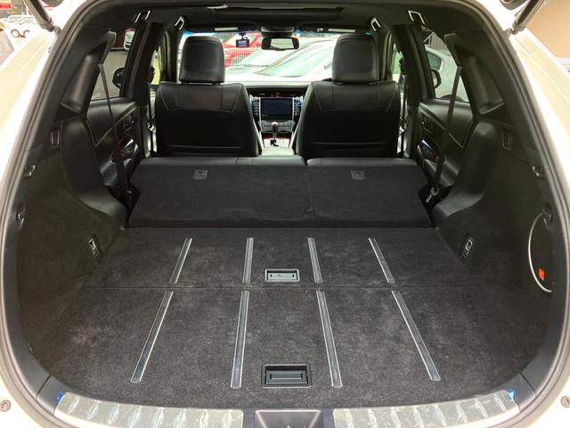 ハリアー プレミアム　アドバンスドパッケージ　サンルーフ　メーカーナビ　全周囲カメラ　ＪＢＬサウンド　衝突軽減装置　ＥＴＣ　パワーリアゲート　プッシュスタート　純正アルミ　パワーシート（39枚目）