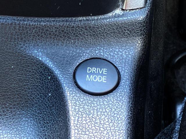 ノート e-パワー X 全周囲カメラ 衝突被害軽減システム 禁煙車 スマートキー LEDヘッド 純正15インチアルミ オートライト オートエアコン Bluetooth CD DVD再生 ブルーレイ再生 フルセグ(40枚目)