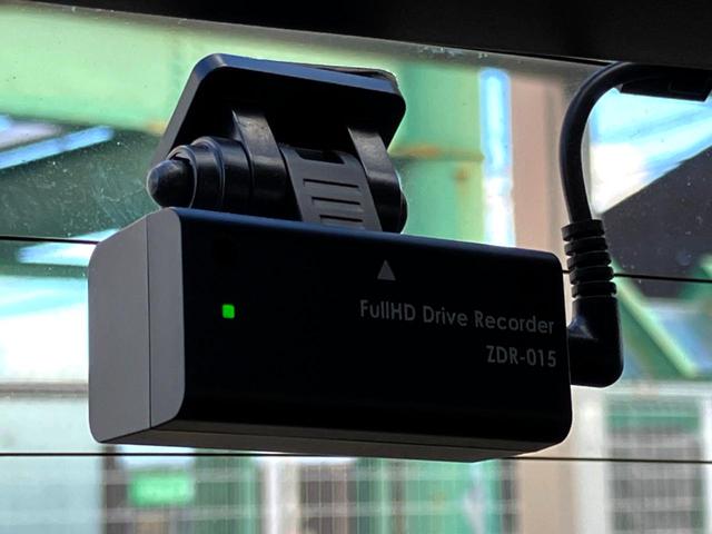 ノート e-パワー X 全周囲カメラ 衝突被害軽減システム 禁煙車 スマートキー LEDヘッド 純正15インチアルミ オートライト オートエアコン Bluetooth CD DVD再生 ブルーレイ再生 フルセグ(41枚目)