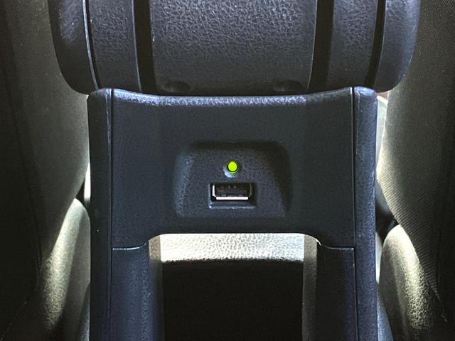 ノート e-パワー X 全周囲カメラ 衝突被害軽減システム 禁煙車 スマートキー LEDヘッド 純正15インチアルミ オートライト オートエアコン Bluetooth CD DVD再生 ブルーレイ再生 フルセグ(45枚目)