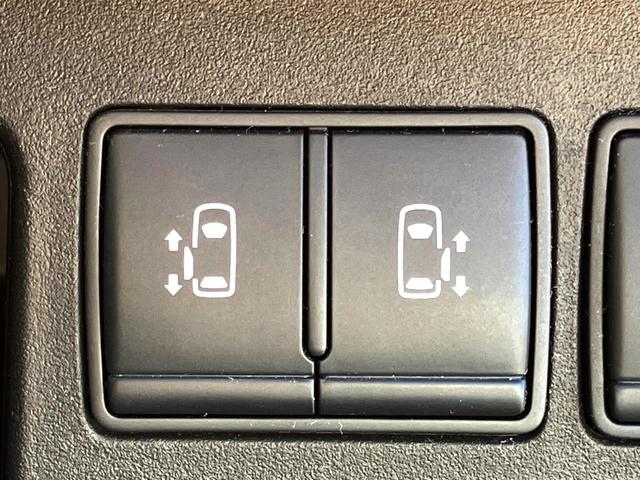 セレナ ハイウェイスター S-ハイブリッド 両側電動ドア 後席モニター バックカメラ 禁煙車 電動リアゲート ドラレコ スマートキー HIDヘッド ビルトインETC クルコン 純正16インチアルミ オートライト オートエアコン CD(5枚目)