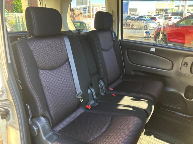 セレナ ハイウェイスター S-ハイブリッド 両側電動ドア 後席モニター バックカメラ 禁煙車 電動リアゲート ドラレコ スマートキー HIDヘッド ビルトインETC クルコン 純正16インチアルミ オートライト オートエアコン CD(9枚目)