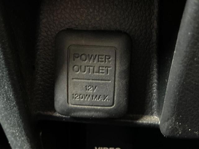 クロスロード ＨＤＤナビエディション　純正ナビ　バックカメラ　オートエアコン　ＥＴＣ　キーレスエントリー　純正アルミ　ＨＩＤヘッドライト（50枚目）