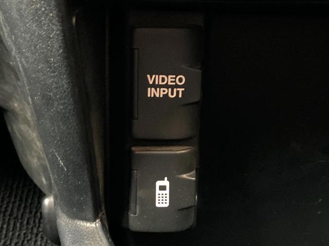 クロスロード ＨＤＤナビエディション　純正ナビ　バックカメラ　オートエアコン　ＥＴＣ　キーレスエントリー　純正アルミ　ＨＩＤヘッドライト（51枚目）