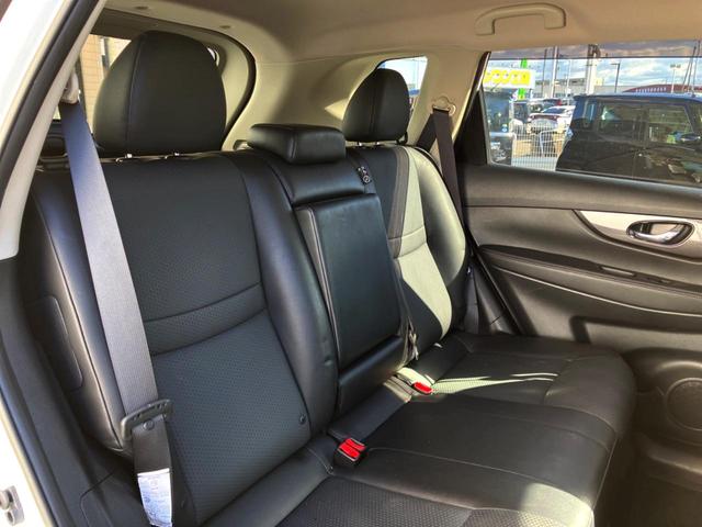 エクストレイル ２０Ｓ　Ｖセレクション　ｓｔｒａｄａナビ　バックカメラ　衝突軽減システム　ＥＴＣ　スマートキー　純正アルミホイール　ＢＬＵＥＴＯＯＴＨ（12枚目）