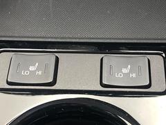 【シートヒーター】寒い日に重宝するシートヒーター！エアコンより早く温まってくれるので寒がりの人も安心ですね♪エアコンの温風は乾燥するから苦手、という方にもをおすすめです。 7
