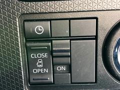 ������¦��ư���饤�ɥɥ��۱�¦�̹Ԥ����ܤ�ƻϩ�Ǥ��Τǡ������ʺ�¦����ư���饤�ɥɥ��ˤʤäƤ���ޤ��� 5