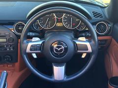 �������γ״����ϥ�ɥ�Ǥ�����鴶�Τ��븫���ܤˡ��ϥ�ɥ�󥰤����䡢����䤹������ħ�Ǥ��� 7