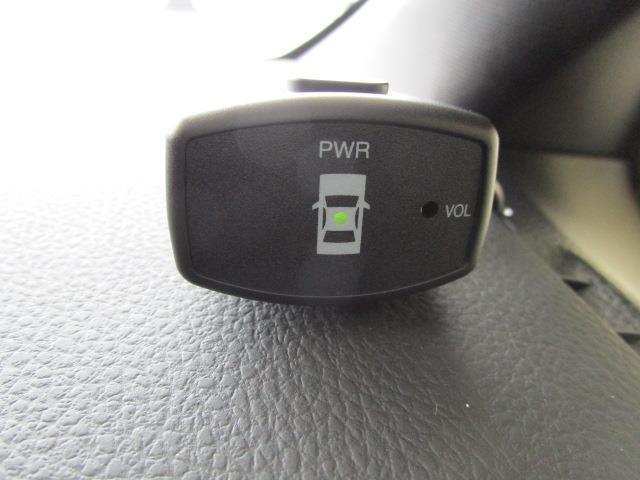 ハイブリッドX メモリーナビ DVD再生 バックカメラ 衝突被害軽減システム 電動スライドドア LEDヘッドランプ 乗車定員7人 3列シート(9枚目)