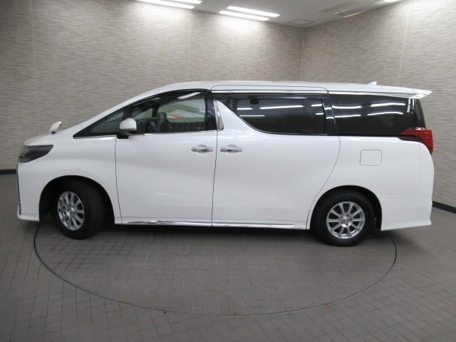 アルファード ２．５Ｓ　タイプゴールド　イモビ　バックモニタ－　ＬＥＤランプ　１オーナー車　リアオートエアコン　エアコン　ＤＶＤプレーヤー　横滑防止装置　ＡＣ１００Ｖ電源　アルミ　パワーウィンドウ　ＡＢＳ　キーレス　３列シート　メモリーナビ（4枚目）