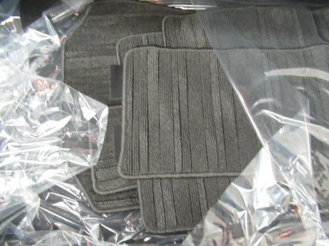 カムリ ＷＳ　Ｂカメラ　横滑り防止機能　盗難防止システム　ＡＢＳ　クルーズコントロール　エアバッグ　スマートキー　ＥＴＣ　アルミホイール　ワンオーナー　キーレス　プリクラッシュ　ＡＷＤ　ＬＥＤヘッド　Ｐシート（25枚目）