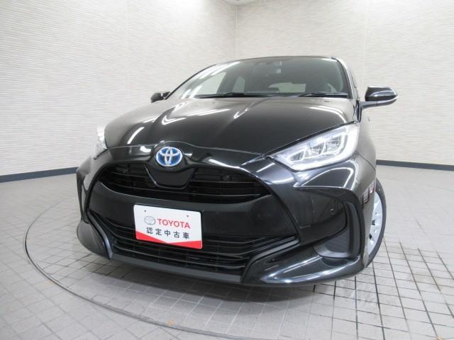 ヤリス ハイブリッドＺ　ＰＣＳ　地デジ　Ｂカメラ　ドラレコ付　ＬＥＤランプ　スマキー　ＥＴＣ付き　ナビＴＶ　ＶＳＣ　パワステ　１オナ車　クルコン　カーテンエアバック　キーフリー　ＡＢＳ　イモビ　エアコン　メモリナビ（7枚目）