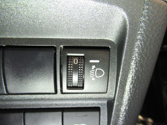 ヤリス ハイブリッドＺ　ＰＣＳ　地デジ　Ｂカメラ　ドラレコ付　ＬＥＤランプ　スマキー　ＥＴＣ付き　ナビＴＶ　ＶＳＣ　パワステ　１オナ車　クルコン　カーテンエアバック　キーフリー　ＡＢＳ　イモビ　エアコン　メモリナビ（14枚目）