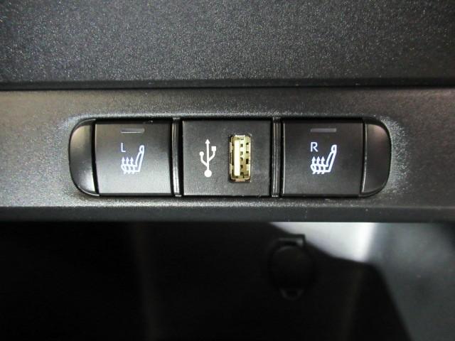 ヤリス ハイブリッドＺ　ＰＣＳ　地デジ　Ｂカメラ　ドラレコ付　ＬＥＤランプ　スマキー　ＥＴＣ付き　ナビＴＶ　ＶＳＣ　パワステ　１オナ車　クルコン　カーテンエアバック　キーフリー　ＡＢＳ　イモビ　エアコン　メモリナビ（22枚目）