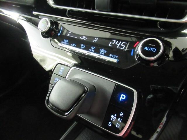 アクア Ｘ　踏み間違い防止　１００Ｖ　イモビ　ナビ＆ＴＶ　フルセグ　ＬＥＤヘッドライト　スマートキー　横滑り防止機能　キーレスエントリー　オートクルーズ　オートエアコン　ＥＴＣ　カーテンエアバッグ　ＡＢＳ（21枚目）