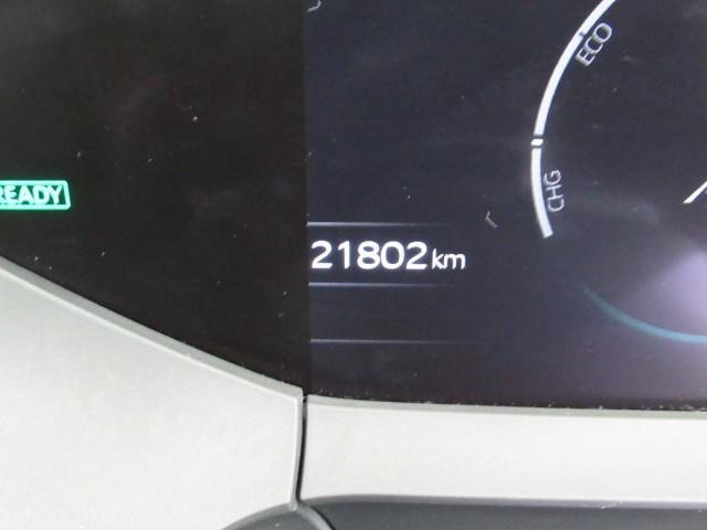 プリウス Ｚ　リアカメラ　プリクラッシュ　ＰＷシート　１オーナ　メモリナビ　ＡＣ１００Ｖ電源　ＬＥＤランプ　ナビ・ＴＶ　オートクルーズ　アルミホイール　ドライブレコーダ　ＡＣ　運転席エアバッグ　横滑り防止装置（19枚目）