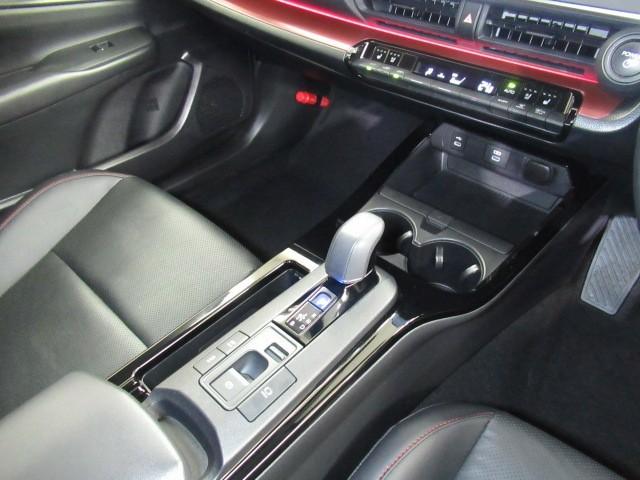 プリウス Ｚ　リアカメラ　プリクラッシュ　ＰＷシート　１オーナ　メモリナビ　ＡＣ１００Ｖ電源　ＬＥＤランプ　ナビ・ＴＶ　オートクルーズ　アルミホイール　ドライブレコーダ　ＡＣ　運転席エアバッグ　横滑り防止装置（24枚目）