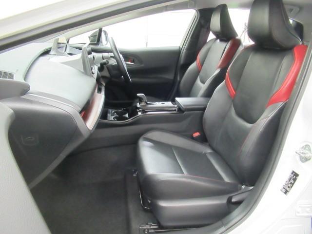 プリウス Ｚ　リアカメラ　プリクラッシュ　ＰＷシート　１オーナ　メモリナビ　ＡＣ１００Ｖ電源　ＬＥＤランプ　ナビ・ＴＶ　オートクルーズ　アルミホイール　ドライブレコーダ　ＡＣ　運転席エアバッグ　横滑り防止装置（34枚目）