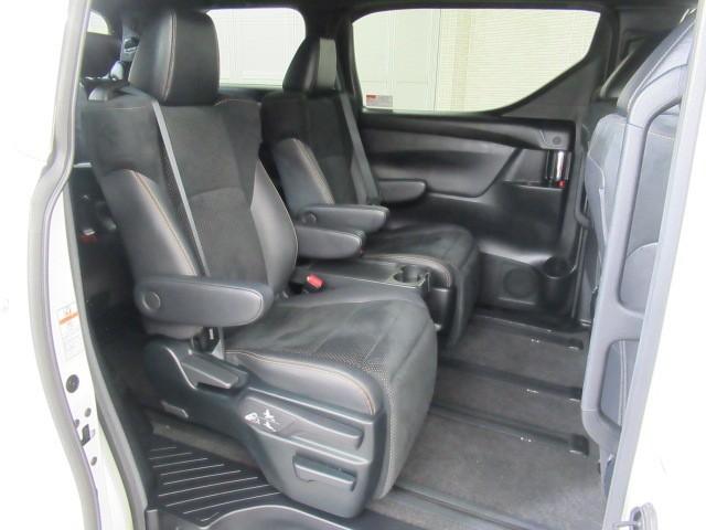 アルファード 2.5S タイプゴールド イモビ バックモニタ- LEDランプ 1オーナー車 ナビ リアオートエアコン ドライブレコーダ エアコン 横滑防止装置 AC100V電源 アルミ パワーウィンドウ ABS キーレス 3列シート(24枚目)