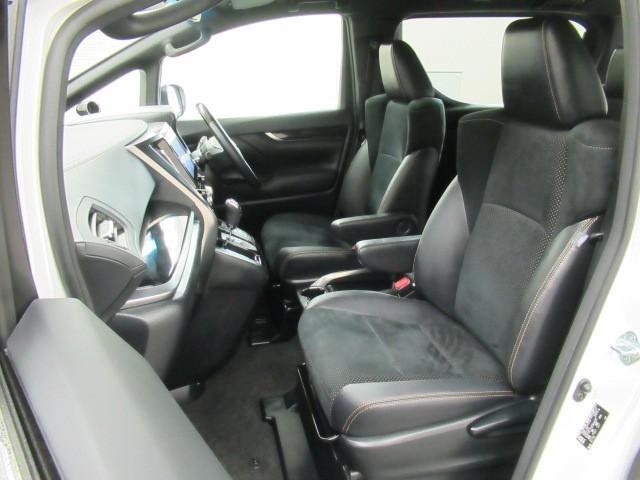 アルファード 2.5S タイプゴールド イモビ バックモニタ- LEDランプ 1オーナー車 ナビ リアオートエアコン ドライブレコーダ エアコン 横滑防止装置 AC100V電源 アルミ パワーウィンドウ ABS キーレス 3列シート(33枚目)