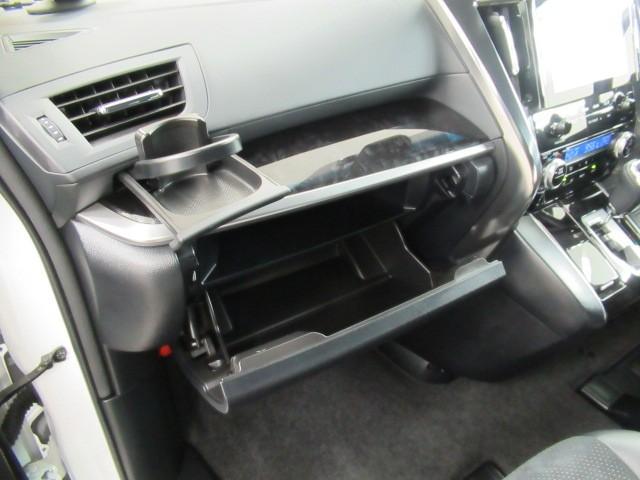 アルファード 2.5S タイプゴールド イモビ バックモニタ- LEDランプ 1オーナー車 ナビ リアオートエアコン ドライブレコーダ エアコン 横滑防止装置 AC100V電源 アルミ パワーウィンドウ ABS キーレス 3列シート(34枚目)