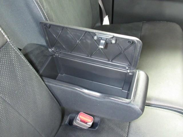 タント カスタムＲＳ　トップエディシ　カスタムＲＳ　トップエディシ　横滑り防止装置　ＬＥＤヘッドライト　純正アルミ　イモビライザー　両側電動スライドドア　スマートキー　ＥＴＣ（20枚目）