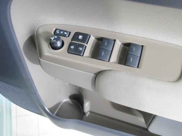 シエンタ ハイブリッドＧ　サポカー　地デジテレビ　ドライブレコーダー　クルーズコントロール　Ｗ電動ドア　ＬＥＤ　ＶＳＣ　ＥＴＣ　ＴＶ　キーフリー　１オーナー　イモビライザー　スマートキー＆プッシュスタート　ＡＢＳ　Ｂモニター（10枚目）