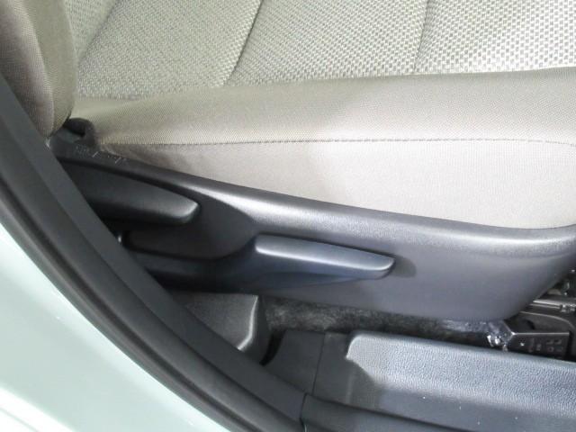 シエンタ ハイブリッドＧ　サポカー　地デジテレビ　ドライブレコーダー　クルーズコントロール　Ｗ電動ドア　ＬＥＤ　ＶＳＣ　ＥＴＣ　ＴＶ　キーフリー　１オーナー　イモビライザー　スマートキー＆プッシュスタート　ＡＢＳ　Ｂモニター（11枚目）