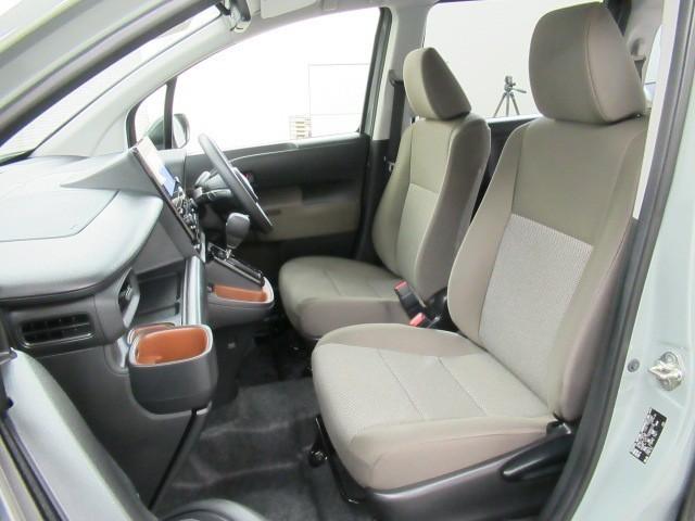 シエンタ ハイブリッドＧ　サポカー　地デジテレビ　ドライブレコーダー　クルーズコントロール　Ｗ電動ドア　ＬＥＤ　ＶＳＣ　ＥＴＣ　ＴＶ　キーフリー　１オーナー　イモビライザー　スマートキー＆プッシュスタート　ＡＢＳ　Ｂモニター（31枚目）