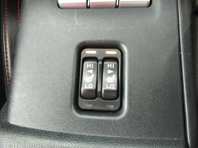 BRZ S 半革シート スマートキ キーレスエントリー アルミホイール 地デジ ヘッドライトLED ESC 盗難防止システム サイドエアバッグ クルーズコントロール AAC 助手席エアバッグ 運転席エアバッグ(14枚目)