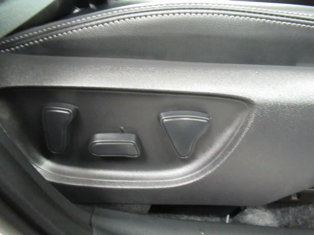 ヤリスクロス Z ワンオーナー VSC オートエアコン バックガイドモニター 盗難防止装置 メモリーナビ AWD ETC車載器 キーレス アルミホイール LEDヘッドランプ エアバッグ ABS スマートキー クルコン(10枚目)