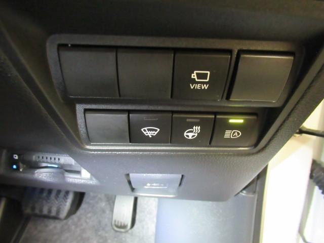 ヤリスクロス Z ワンオーナー VSC オートエアコン バックガイドモニター 盗難防止装置 メモリーナビ AWD ETC車載器 キーレス アルミホイール LEDヘッドランプ エアバッグ ABS スマートキー クルコン(12枚目)