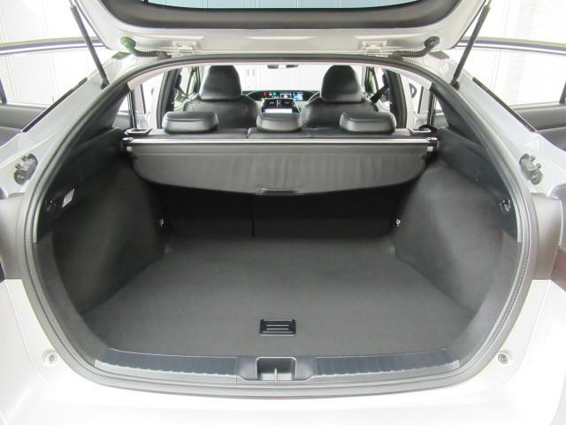 プリウス Ｓツーリングセレクション　エアバック　地デジ　１オーナー車　Ｂモニ　ＬＥＤヘッド　イモビ　オートクルーズ　横滑り防止　サイドエアバック　ドラレコ付き　ＤＶＤ再生可　ＥＴＣ　スマートキー　メモリ－ナビ　助手席エアバック　ナビＴＶ（27枚目）