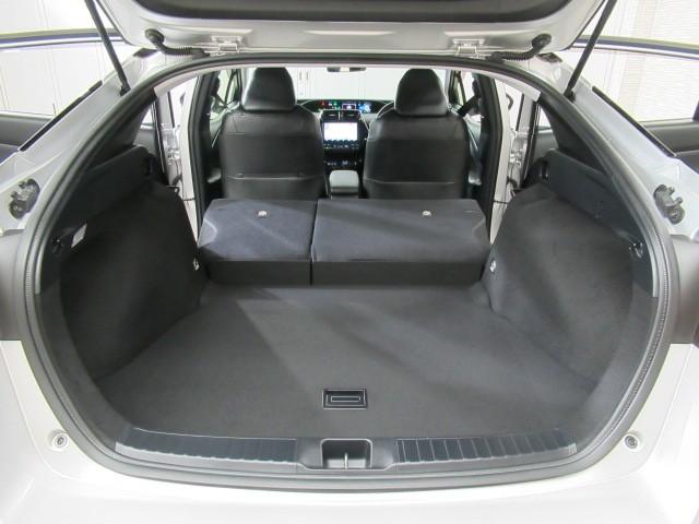 プリウス Ｓツーリングセレクション　エアバック　地デジ　１オーナー車　Ｂモニ　ＬＥＤヘッド　イモビ　オートクルーズ　横滑り防止　サイドエアバック　ドラレコ付き　ＤＶＤ再生可　ＥＴＣ　スマートキー　メモリ－ナビ　助手席エアバック　ナビＴＶ（28枚目）