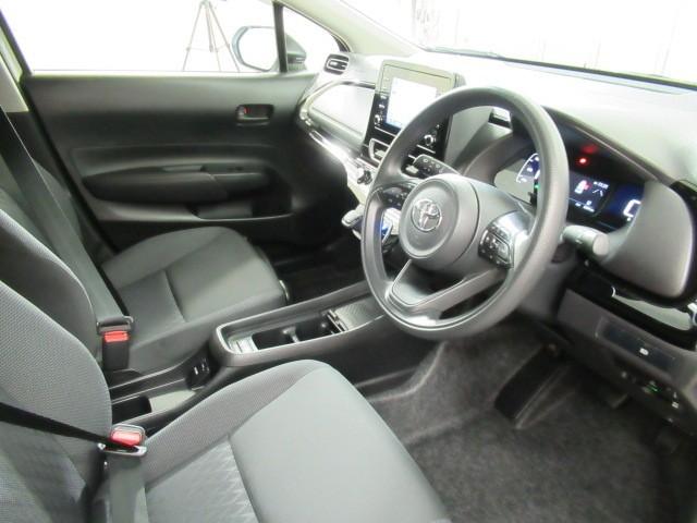 アクア X 踏み間違い防止 100V イモビ ナビ LEDヘッドライト スマートキー 横滑り防止機能 キーレスエントリー ワンオーナー オートクルーズ オートエアコン ETC カーテンエアバッグ ABS(9枚目)