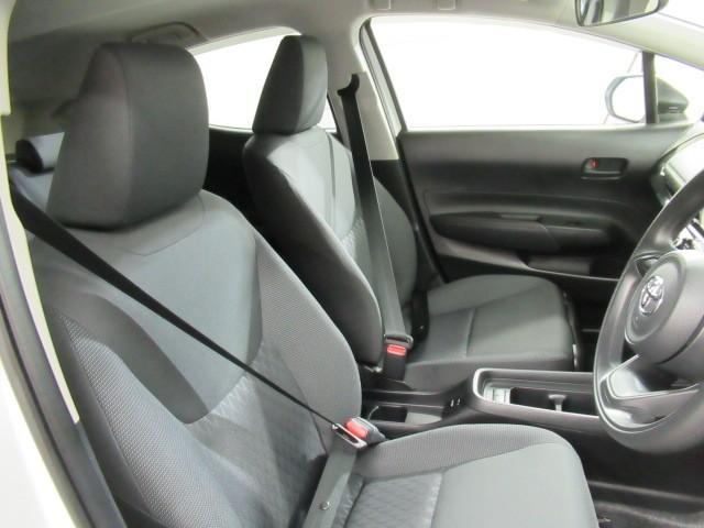 アクア X 踏み間違い防止 100V イモビ ナビ LEDヘッドライト スマートキー 横滑り防止機能 キーレスエントリー ワンオーナー オートクルーズ オートエアコン ETC カーテンエアバッグ ABS(10枚目)