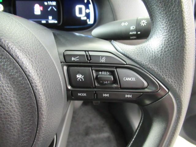 アクア X 踏み間違い防止 100V イモビ ナビ LEDヘッドライト スマートキー 横滑り防止機能 キーレスエントリー ワンオーナー オートクルーズ オートエアコン ETC カーテンエアバッグ ABS(15枚目)