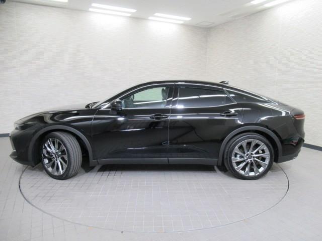 クラウンクロスオーバー Ｚ　インテリジェントクリアランスソナー　ナビＴＶ　Ｐシート　ＡＣ１００Ｖ　ドラレコ　フルセグ　キーレス　フルオートエアコン　オートクルーズコントロール　ＥＴＣ　バックカメラ　スマートキー　メモリーナビ（6枚目）