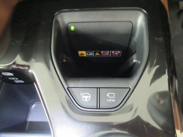 クラウンクロスオーバー Ｚ　インテリジェントクリアランスソナー　ナビＴＶ　Ｐシート　ＡＣ１００Ｖ　ドラレコ　フルセグ　キーレス　フルオートエアコン　オートクルーズコントロール　ＥＴＣ　バックカメラ　スマートキー　メモリーナビ（18枚目）