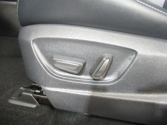 クラウンクロスオーバー Ｚ　インテリジェントクリアランスソナー　ナビＴＶ　Ｐシート　ＡＣ１００Ｖ　ドラレコ　フルセグ　キーレス　フルオートエアコン　オートクルーズコントロール　ＥＴＣ　バックカメラ　スマートキー　メモリーナビ（36枚目）