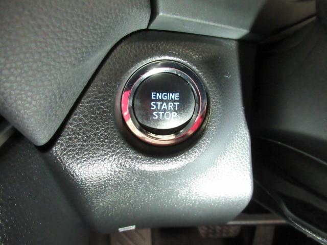 RAV4 G Bカメラ パワーウインドウ カーテンエアバック 運転席パワーシート ワンオーナ イモビライザー キーレス ETC付 LEDヘッドライ クルコン オートエアコン 横滑り防止装置 ナビ 4WD車 ABS(17枚目)