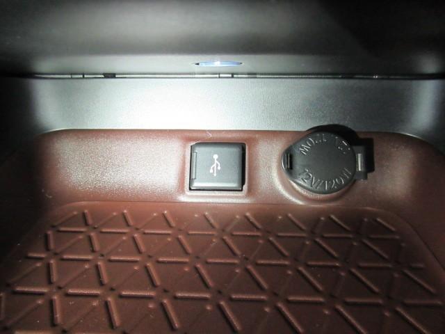 RAV4 G Bカメラ パワーウインドウ カーテンエアバック 運転席パワーシート ワンオーナ イモビライザー キーレス ETC付 LEDヘッドライ クルコン オートエアコン 横滑り防止装置 ナビ 4WD車 ABS(26枚目)