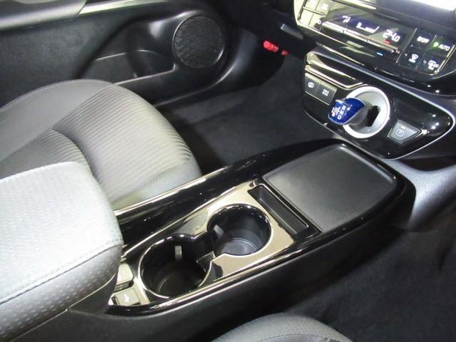 プリウスPHV Sセーフティパッケージ AC100V クルコン Bカメラ LEDヘッドライト スマ-トキ- AAC ETC アルミホイール キーレス 横滑り防止装置 イモビ サイドエアバック プリクラッシュS ワンオ-ナ-(22枚目)