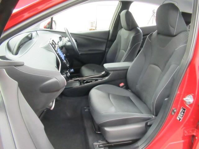 プリウスPHV Sセーフティパッケージ AC100V クルコン Bカメラ LEDヘッドライト スマ-トキ- AAC ETC アルミホイール キーレス 横滑り防止装置 イモビ サイドエアバック プリクラッシュS ワンオ-ナ-(33枚目)