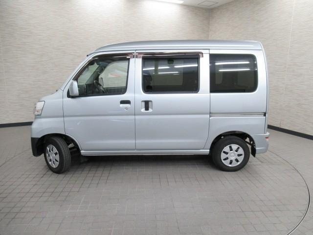 ハイゼットカーゴ クルーズＳＡＩＩＩ　横滑防止装置　ＬＥＤライト　エアバック　エコアイドル　リモコンキー　ＥＴＣ　ワンオーナー　ＡＢＳ　エアコン　パワステ　助手席エアバッグ　パワーウィンドゥ（4枚目）