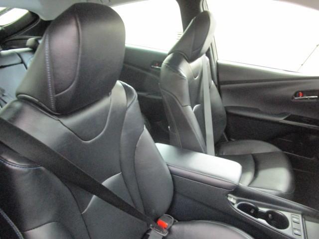 プリウス Sツーリングセレクション エアバック 1オーナー車 Bモニ LEDヘッド イモビ オートクルーズ 横滑り防止 サイドエアバック ETC スマートキー メモリ-ナビ 助手席エアバック ナビTV ABS AW フルオートエアコン(10枚目)