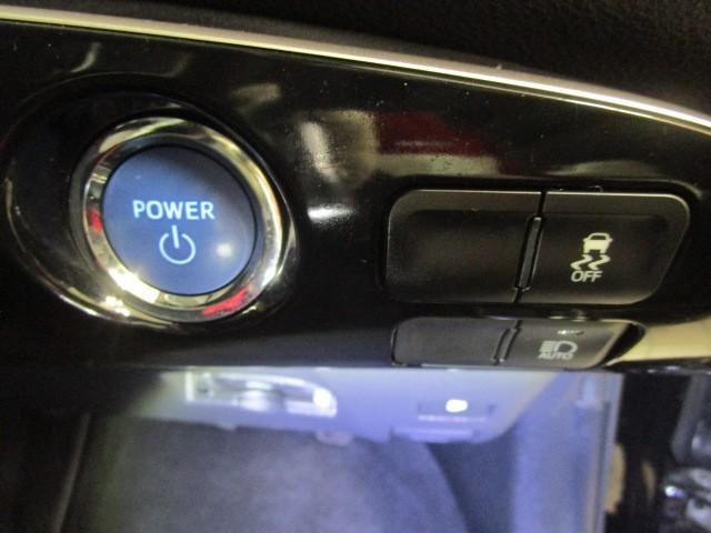 プリウス Sツーリングセレクション エアバック 1オーナー車 Bモニ LEDヘッド イモビ オートクルーズ 横滑り防止 サイドエアバック ETC スマートキー メモリ-ナビ 助手席エアバック ナビTV ABS AW フルオートエアコン(12枚目)