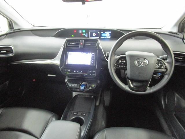 プリウス Sツーリングセレクション エアバック 1オーナー車 Bモニ LEDヘッド イモビ オートクルーズ 横滑り防止 サイドエアバック ETC スマートキー メモリ-ナビ 助手席エアバック ナビTV ABS AW フルオートエアコン(22枚目)