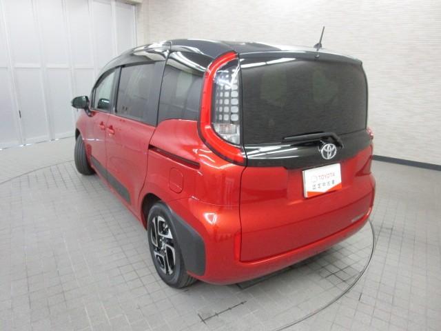 シエンタ Z W電動ドア イモビ クルーズC LEDヘッドランプ アルミ ETC Sキー 元試乗車 横滑り防止機能 メモリーナビ パワーウィンドウ エアバック ABS ドラレコ カーテンエアバック ウォークスルー(7枚目)