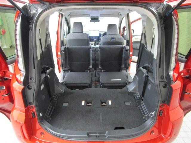 シエンタ Z W電動ドア イモビ クルーズC LEDヘッドランプ アルミ ETC Sキー 元試乗車 横滑り防止機能 メモリーナビ パワーウィンドウ エアバック ABS ドラレコ カーテンエアバック ウォークスルー(26枚目)